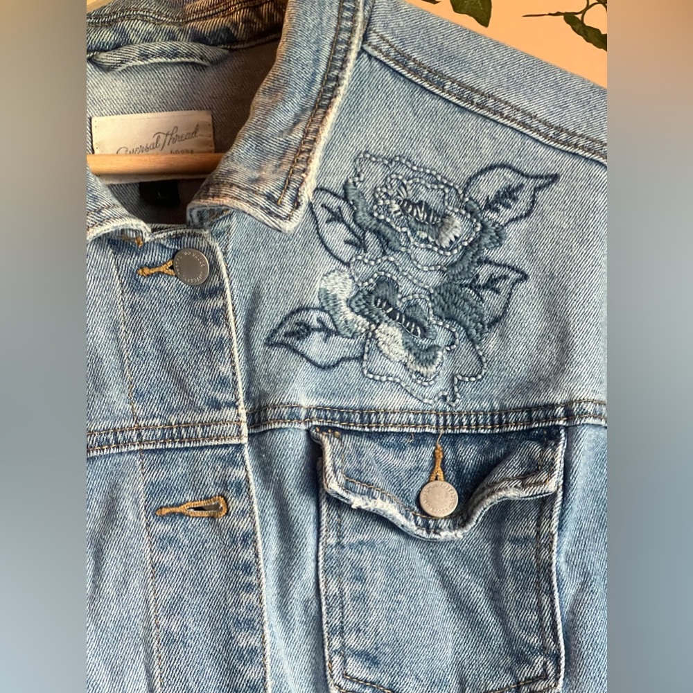 Embroidered Denim Jacket - Picture 3 of 6
